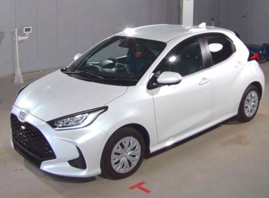TOTOTA YARIS
